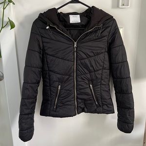 Bershka Black zip up Puffer coat